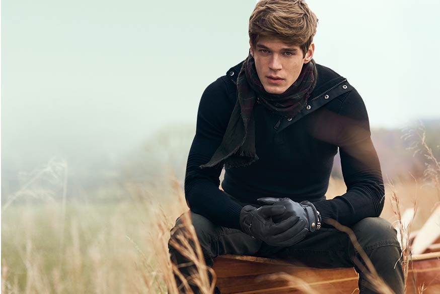 http://ralphlauren.scene7.com/is/image/RLContent/20161011mpolo_c01?scl=1
