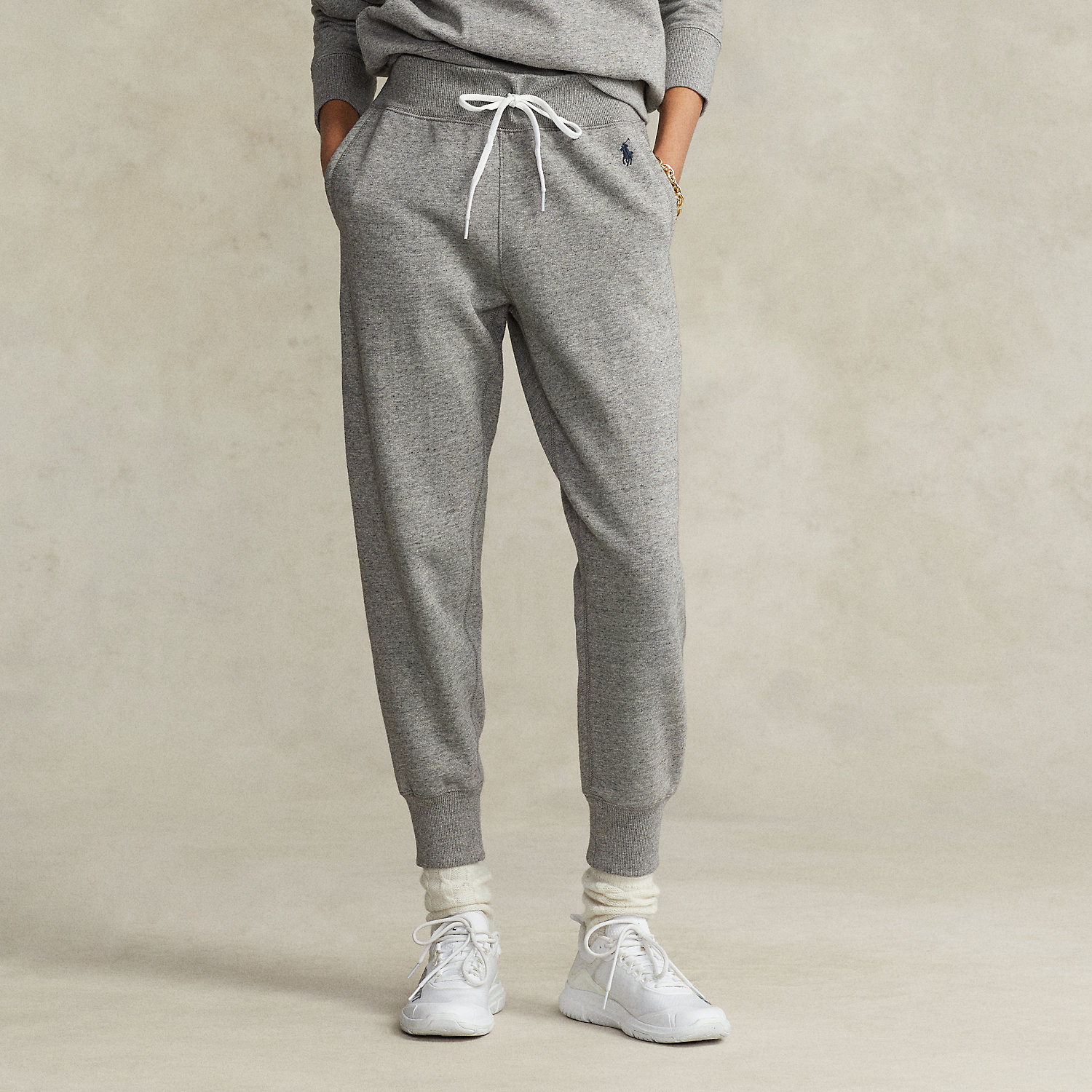 Crafted with soft cotton-blend fleece, these tracksuit bottoms are cut for a tapered fit and accented with our signature embroidered Pony.