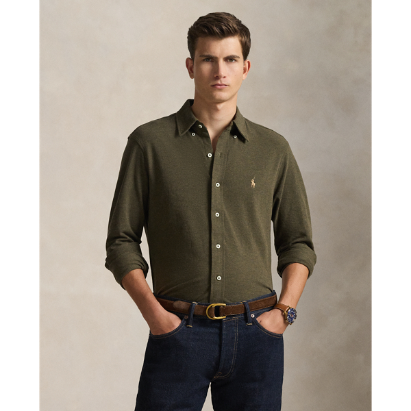 This version of our signature button-down is cut from an ultrathin layer of our most lightweight cotton mesh, making it the perfect shirt for transitional days or when you want a comfortable layer underneath jumpers or jackets.