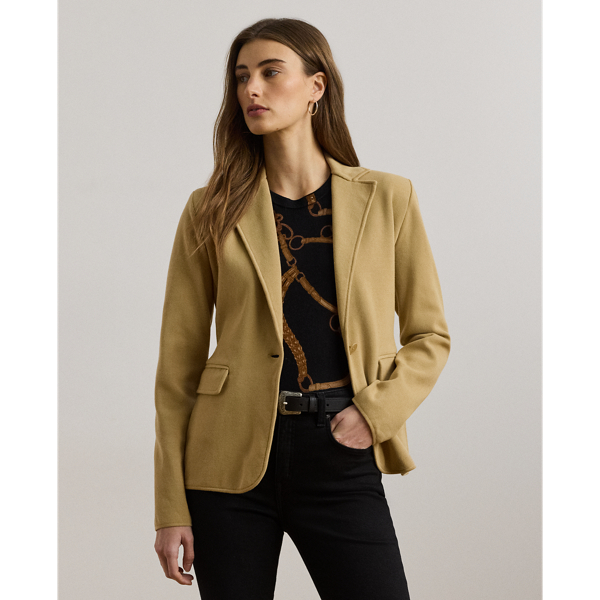 Embellished with a "Lauren  Ralph Lauren Lauren"-engraved button, this layering piece balances the structured silhouette of a blazer with the comfort of a cotton-blend jumper.