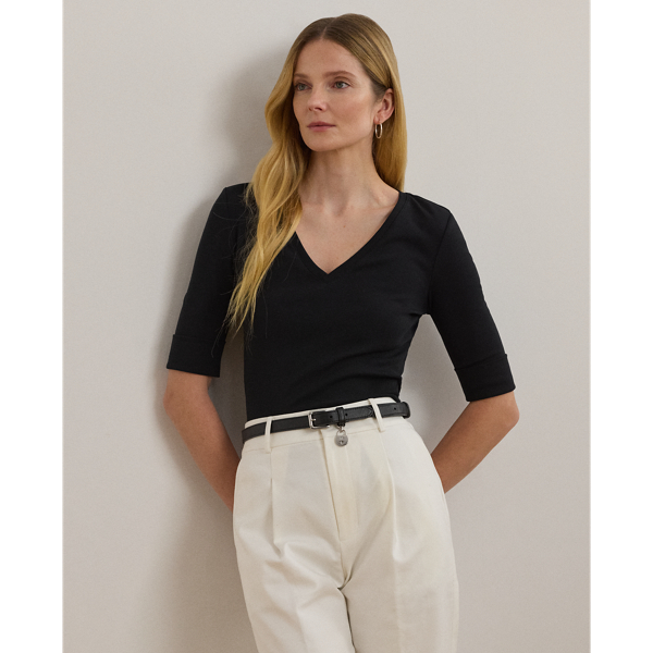 A timeless essential, this V-neck tee with elbow-length sleeves is made with breathable stretch cotton for a soft hand feel. Lauren's signature embroidered logo on the hem completes the look.