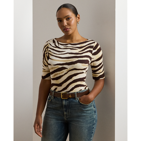 Made from breathable stretch cotton for a soft hand feel, this version of Lauren  Ralph Lauren Lauren's essential boatneck tee is enlivened by the season's eye-catching zebra print. An “LRL”-embroidered logo on the hem adds a subtle signature finish.