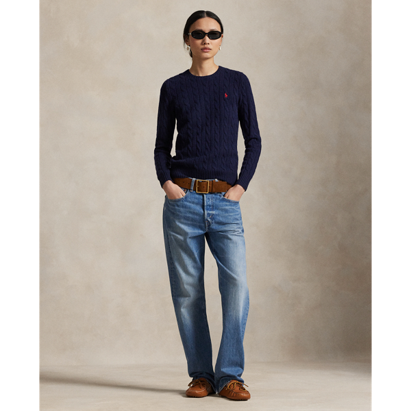 A Polo essential, this slim-fitting crewneck jumper combines a blend of soft Italian wool and cashmere with our signature cable-knit construction.