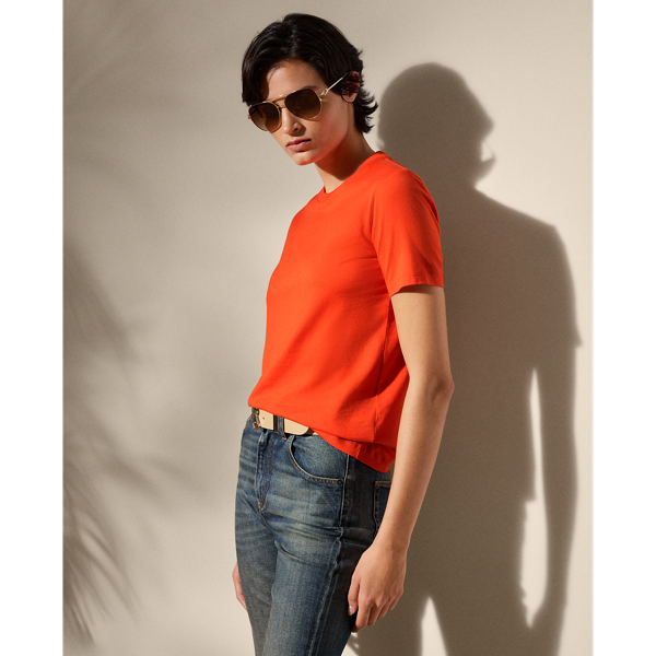 Crafted from cotton jersey, the Hallie T-shirt is embroidered with  Ralph Lauren Lauren's script logo on the hem for a signature finish.
