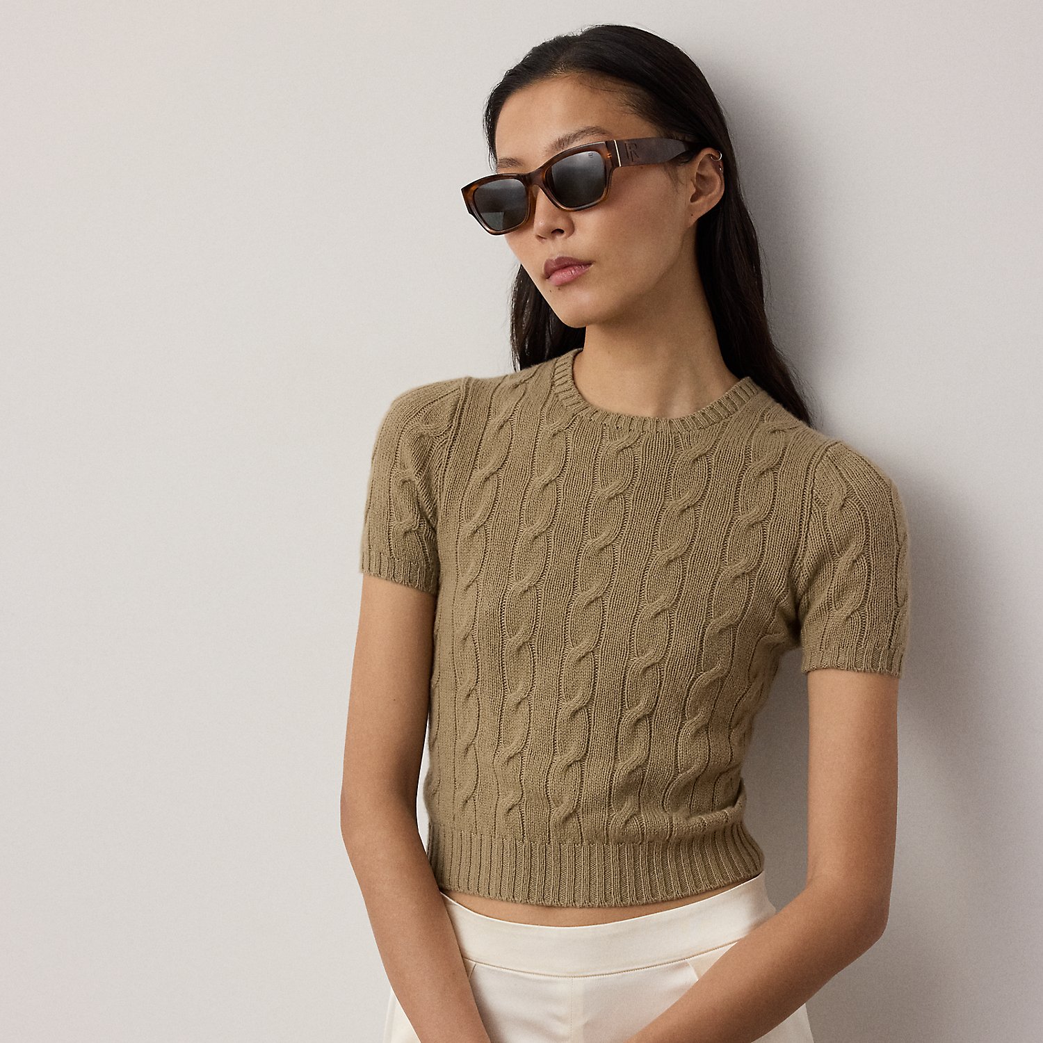 Cashmere Cable-Knit Cropped Jumper