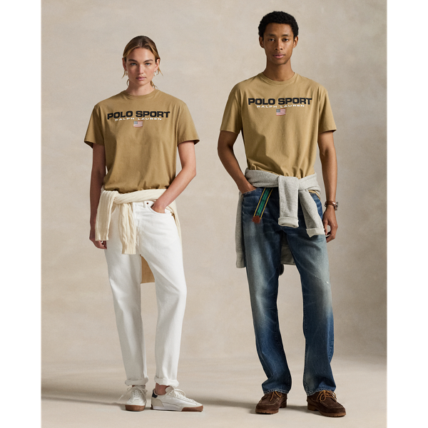 Finished with our Polo Sport logo, this unisex T-shirt is garment-dyed and washed for an authentic vintage look.