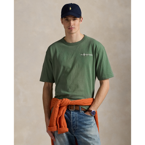 Along with our signature Pony, this cotton T-shirt features our logo intricately embroidered on the chest.