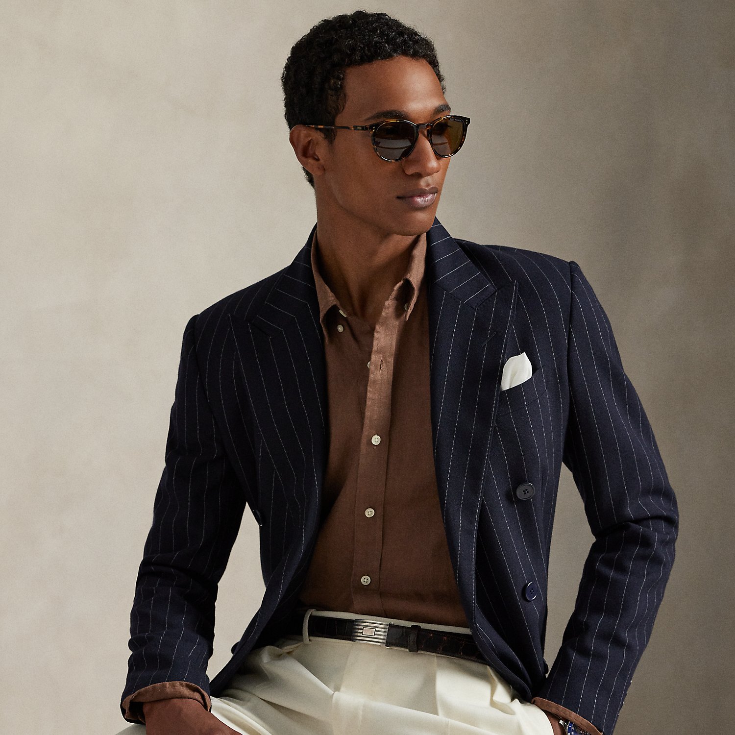 This shirt is crafted from lightweight linen and finished with our signature embroidered Pony for an iconic Polo look.