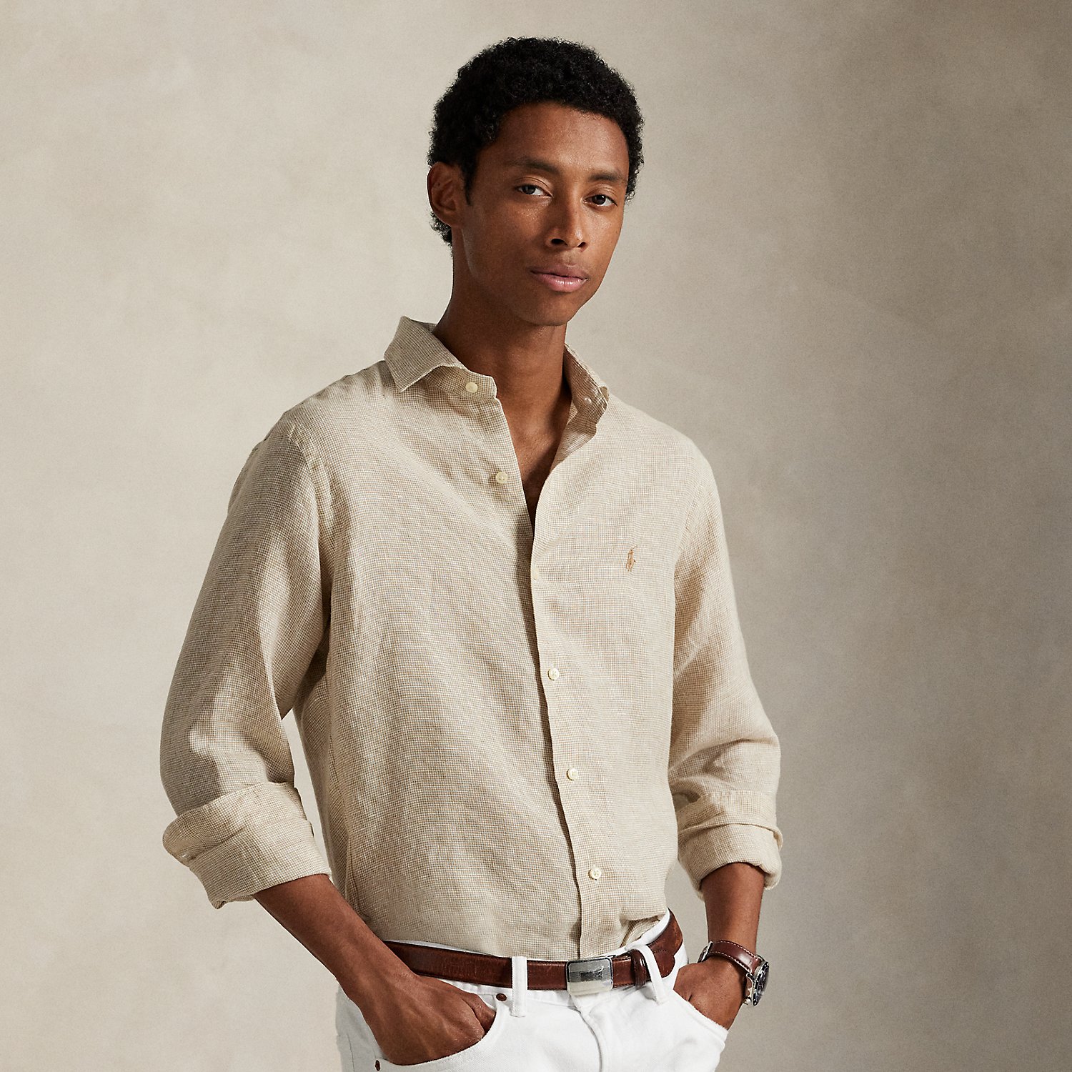 This shirt is made with ultralightweight linen and embroidered on the chest with our signature Pony.