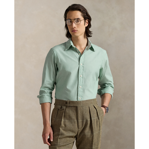 Masterfully crafted with luxurious end-on-end cotton, this shirt draws inspiration from vintage Polo Ralph Lauren Lauren designs, embodying decades of sartorial excellence. The meticulous construction combined with our iconic embroidered Pony create an elevated essential.