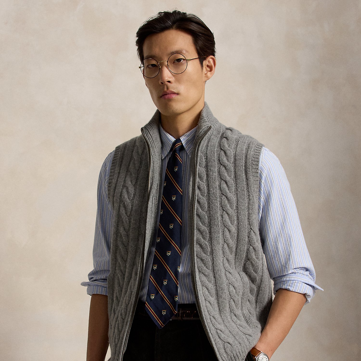 Cable-Knit Sleeveless Jumper