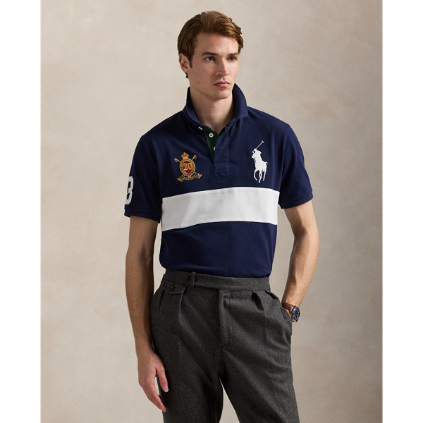 An American style standard since 1972, the Polo shirt has been imitated but never matched. Over the decades, Ralph Lauren Lauren has reimagined his signature style in a wide array of colours and fits, yet all retain the quality and attention to detail of the iconic original. This mesh version features an equestrian-inspired crest that celebrates 20 years of Ralph Lauren Lauren's iconic Big Pony.