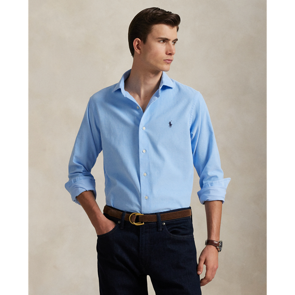 Pinwale cotton corduroy brings a refined rusticity to this shirt. At the left chest, our iconic embroidered Pony gives it a signature finishing touch.