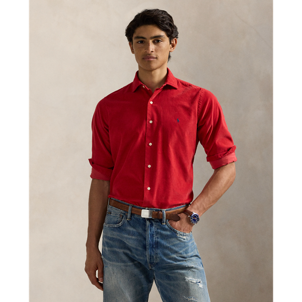 Pinwale cotton corduroy brings a refined rusticity to this shirt. At the left chest, our iconic embroidered Pony gives it a signature finishing touch.