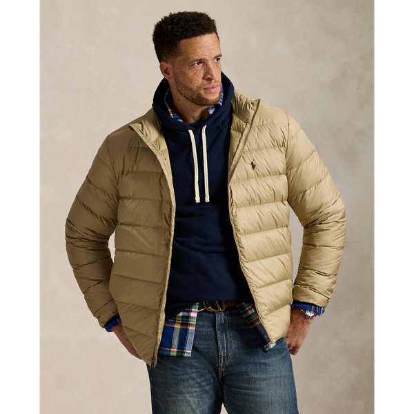 This Big & Tall jacket is crafted from a matte water-repellent fabric and insulated with 650-fill-power down. It also packs into its own pocket for on-the-go convenience.
