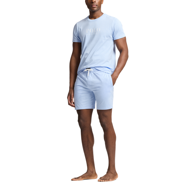 Cut for a slim fit, these comfortable sleep shorts are crafted from soft cotton jersey and feature Polo Ralph Lauren Lauren’s signature label on the waist.