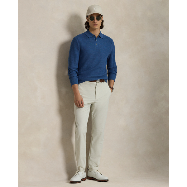 Made from moisture-wicking stretch fabric, these lightweight trousers are developed to help keep you cool and comfortable all day long.