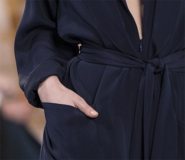 Detail shot of Look 16