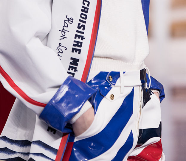 Detail shot of Look 26