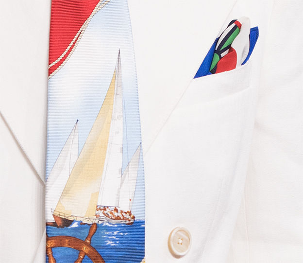 Detail shot of Look 27