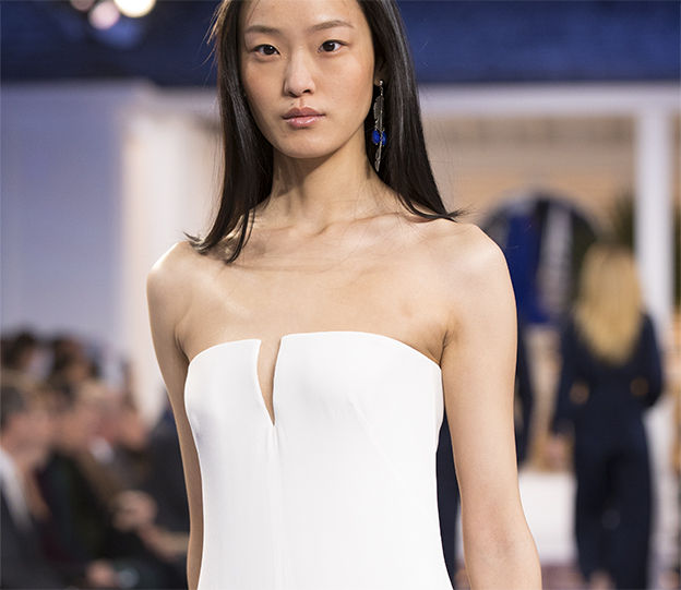 Detail shot of Look 17
