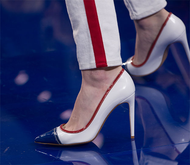 Detail shot of Look 26