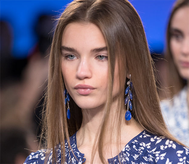 Detail shot of Look 3