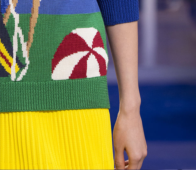 Detail shot of Look 47