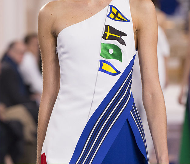 Detail shot of Look 61