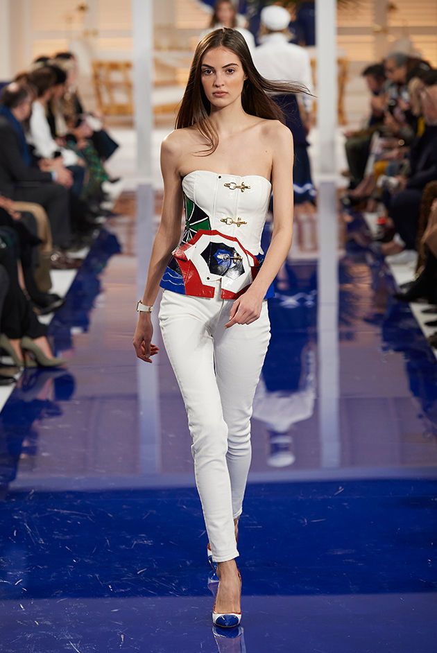Model in Look 25 from Ralph Lauren’s Spring 2018 Fashion Show